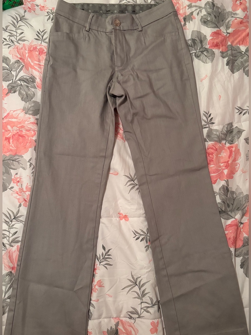 Gray Lee platinum label stretch pants